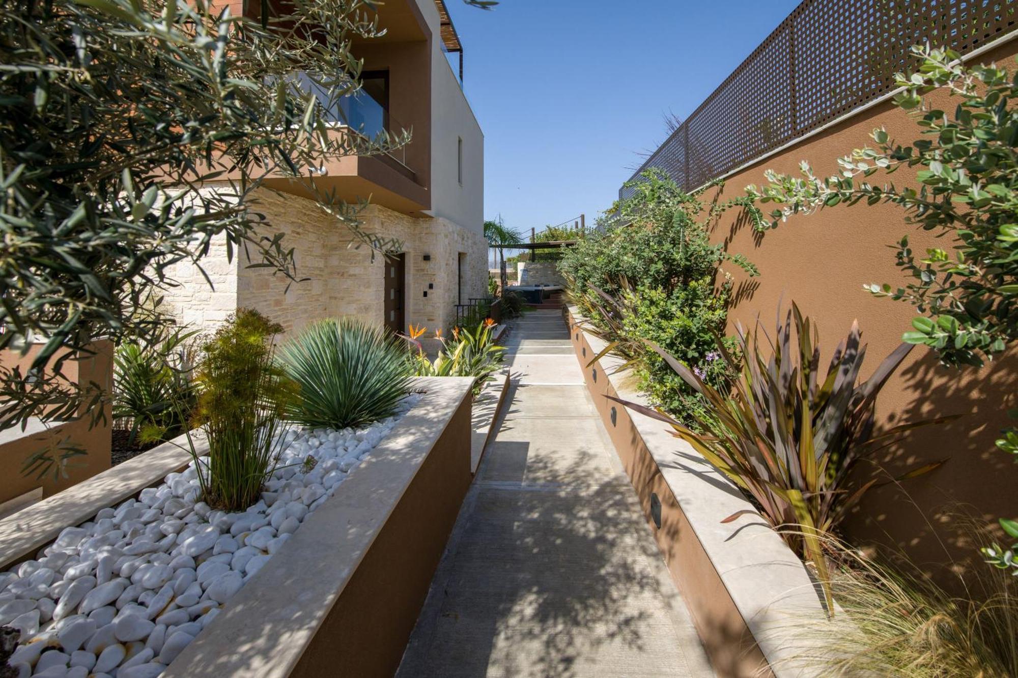 אלמירידה Almi-Cove Hilltop Villas מראה חיצוני תמונה