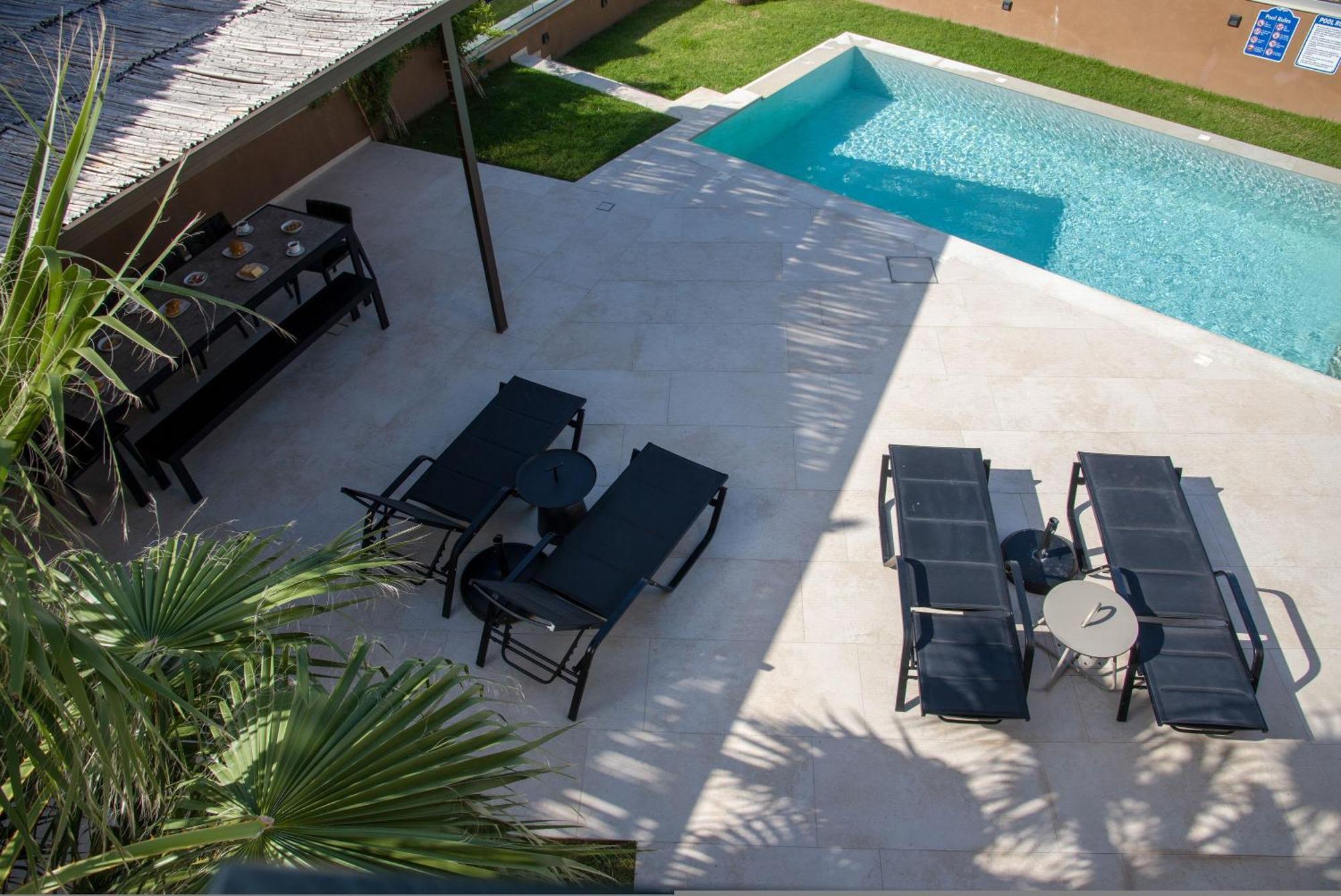 אלמירידה Almi-Cove Hilltop Villas מראה חיצוני תמונה