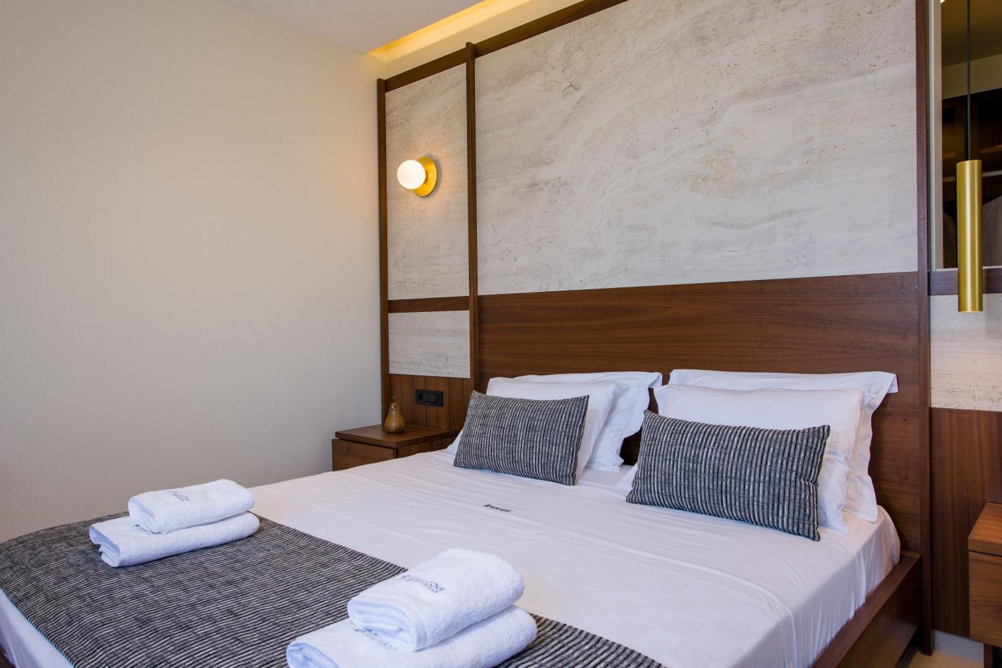 אלמירידה Almi-Cove Hilltop Villas מראה חיצוני תמונה